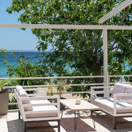 Voutia * Kalyves Polygyrou